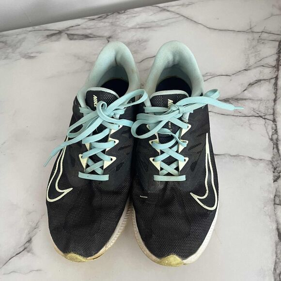 Nike Quest 3 Running Shoes Sneakers Size 8.5 Black/Barley Volt/Glacier Ice - Picture 7 of 8